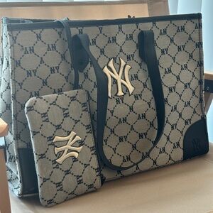 MLB Yankee cloth tote bag （grey）